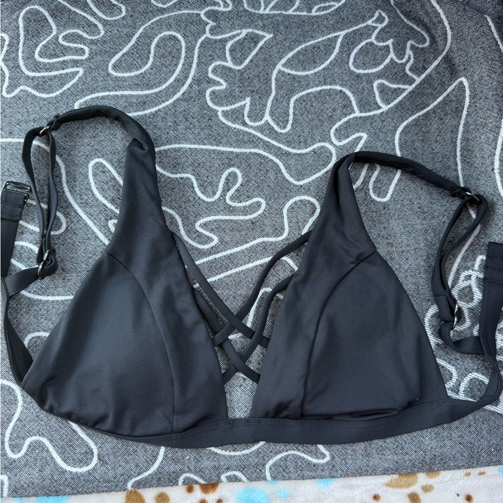 Black Women's bikini top